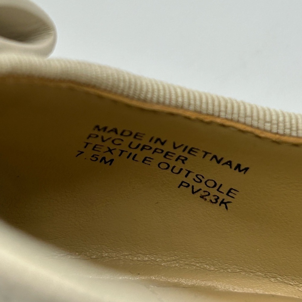 MICHAEL Michael Kors Honey Ballet Flats Vanilla MK Logo Bow Gold Charm 7.5M NIB - Picture 9 of 13